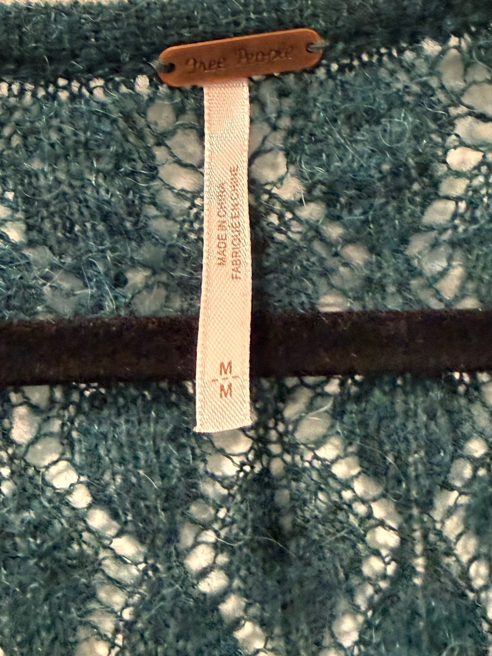 Free People “Say Hello to Alpaca” Open Stitch Tunic Sweater Size Medium - Picture 4 of 5